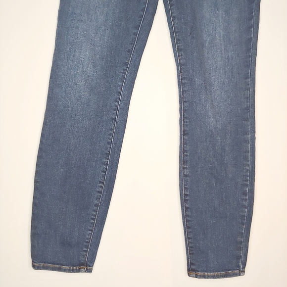 Good American Good Legs Released Hem Size 6/28 - Picture 8 of 13